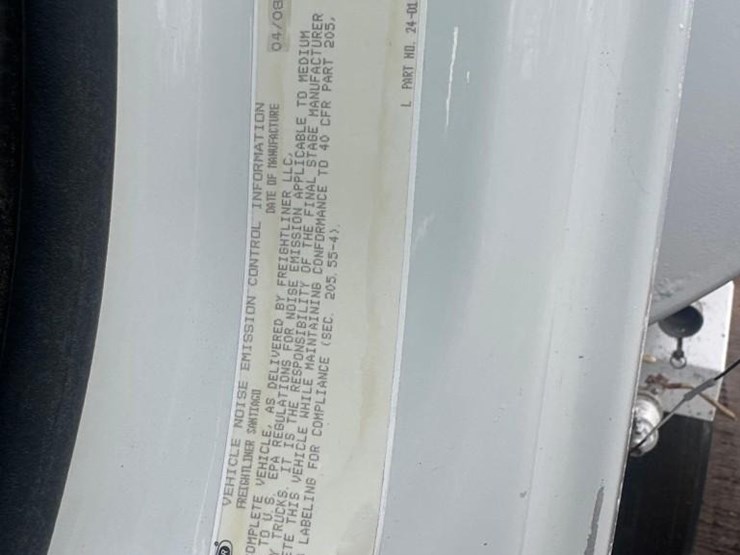 2009-freightliner-mc-4000-gallon-t/a-water-truck-image-26