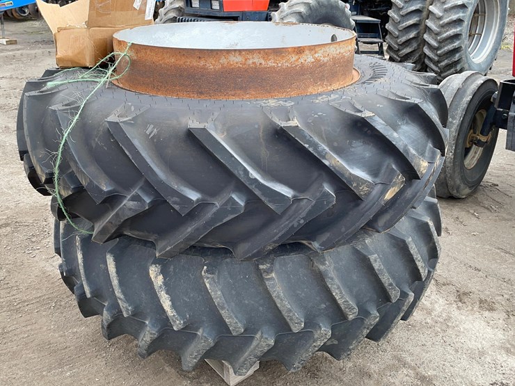 tag-#56,-1979-case-2290-tractor-image-31