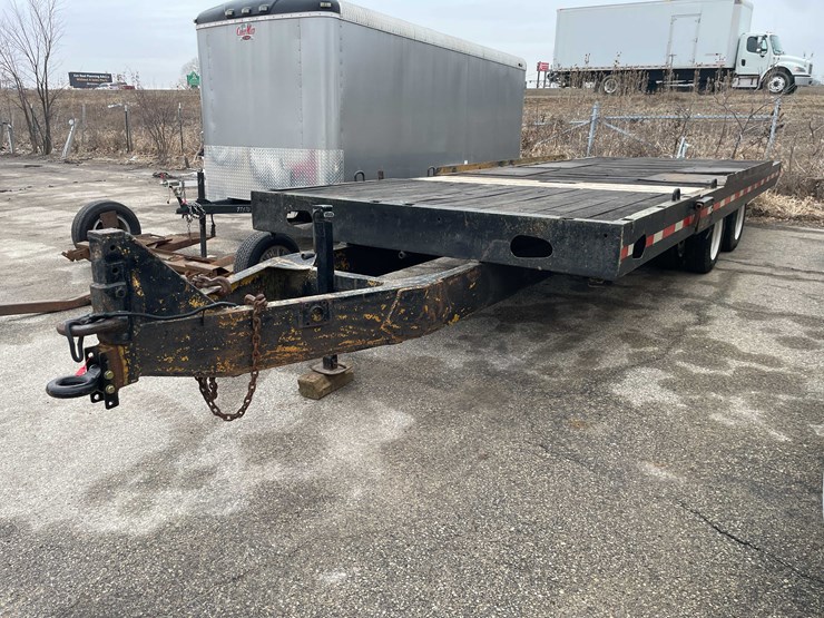 #1434-•-1977-miller-tilt-bed-trailer-(has-wi-title)-(of)-image-1