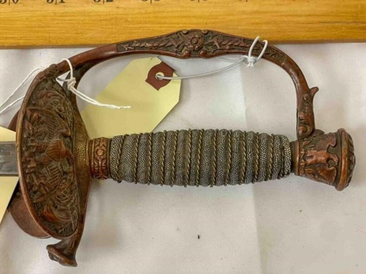 sword-with-sheath-image-14