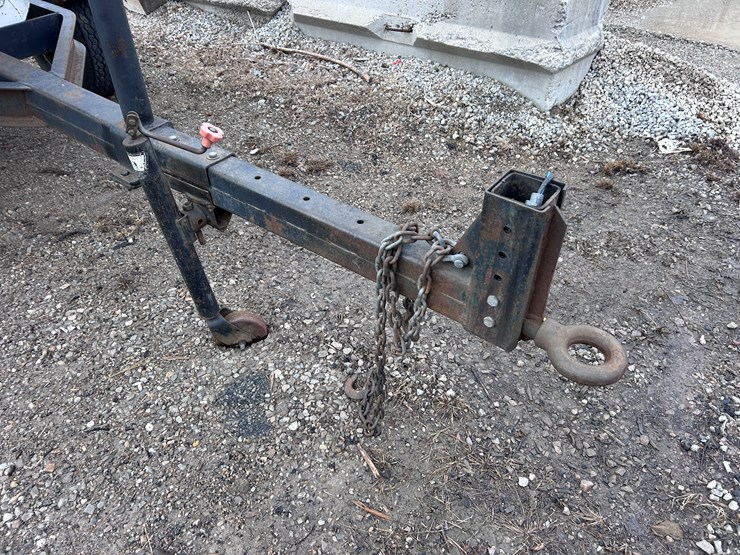 #1687-•-american-road-machinery-towable-leaf-vac-image-14