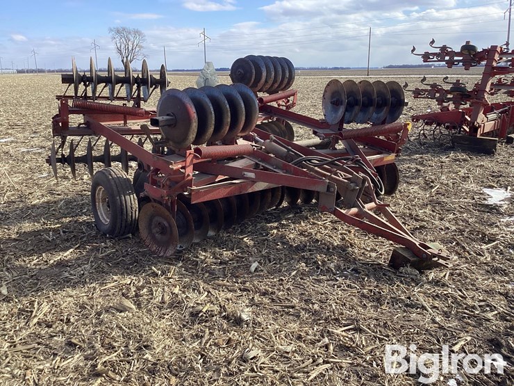 international-470-image-3