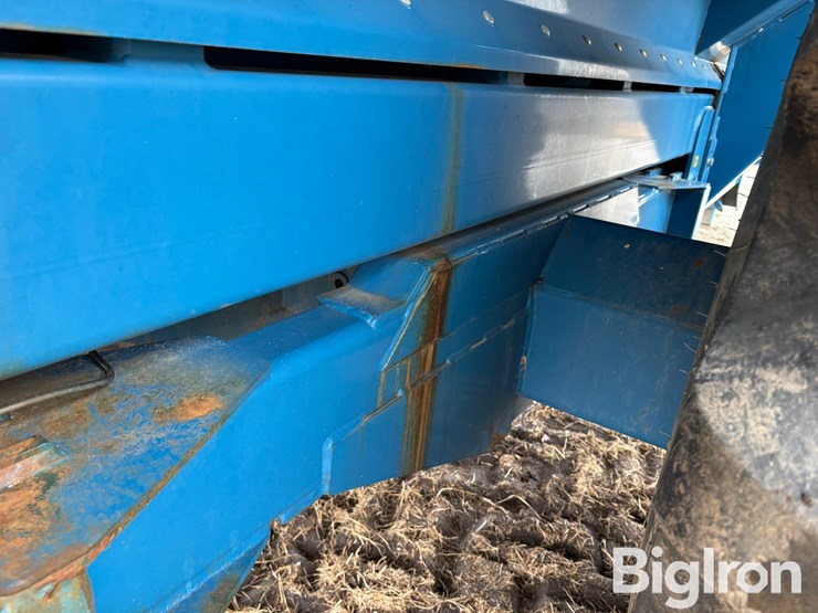 2002-kinze-1050-image-19