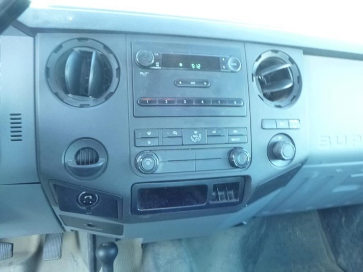 2015-ford-f250-image-12