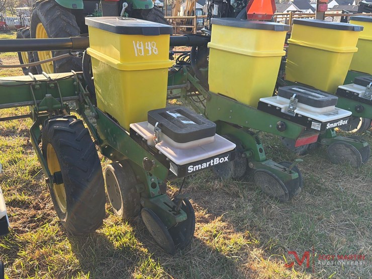 john-deere-6-image-11
