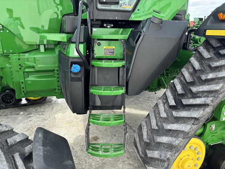 2024-john-deere-8rx-410-image-30