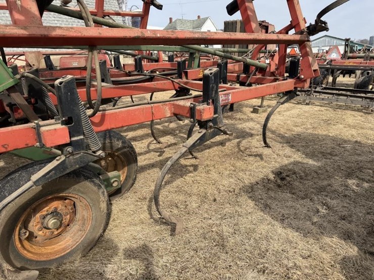 brillion-20'-field-cultivator-image-15