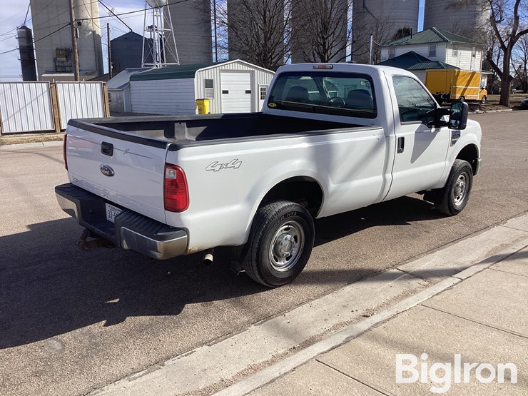 2010-ford-f250-xl-image-5