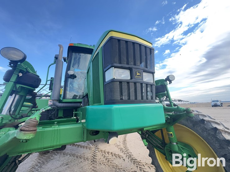 2004-john-deere-4710-image-11