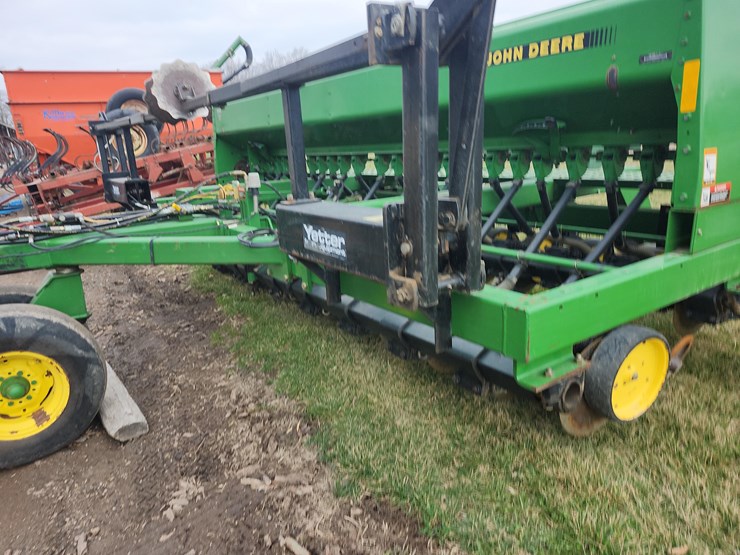 john-deere-750-image-3