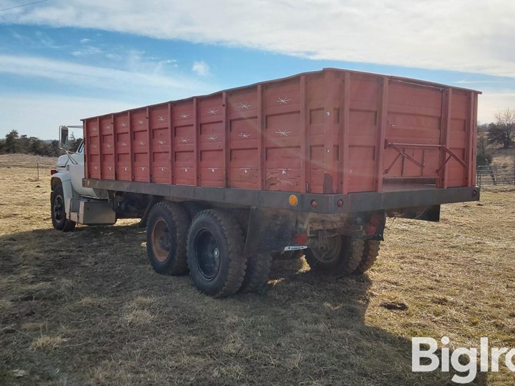 1974-chevrolet-c65-image-7