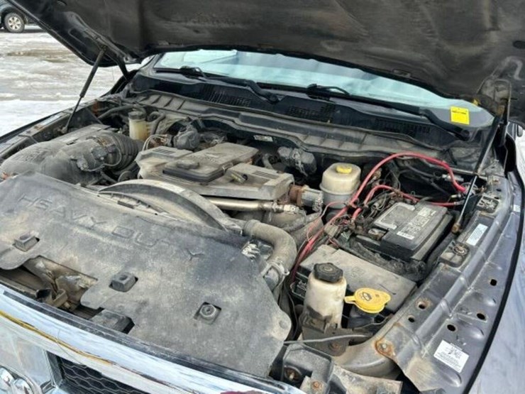 2014-ram-2500-hd-image-27