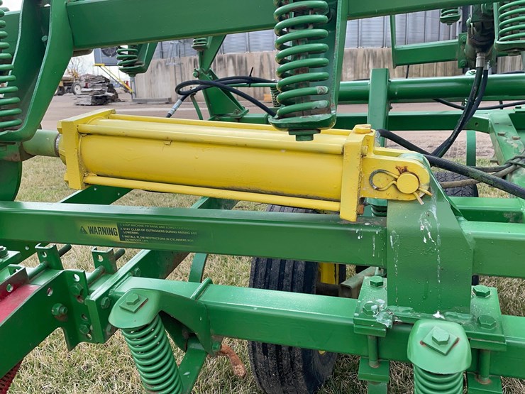 john-deere-1010-image-10