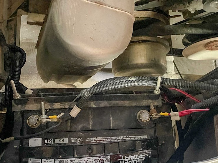 #1443-•-yamaha-golf-cart-(d)-image-8