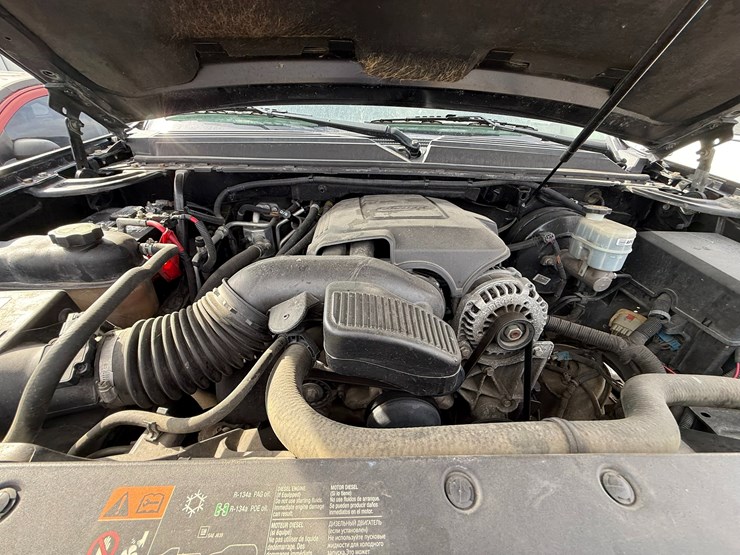 2014-chevrolet-tahoe-image-51