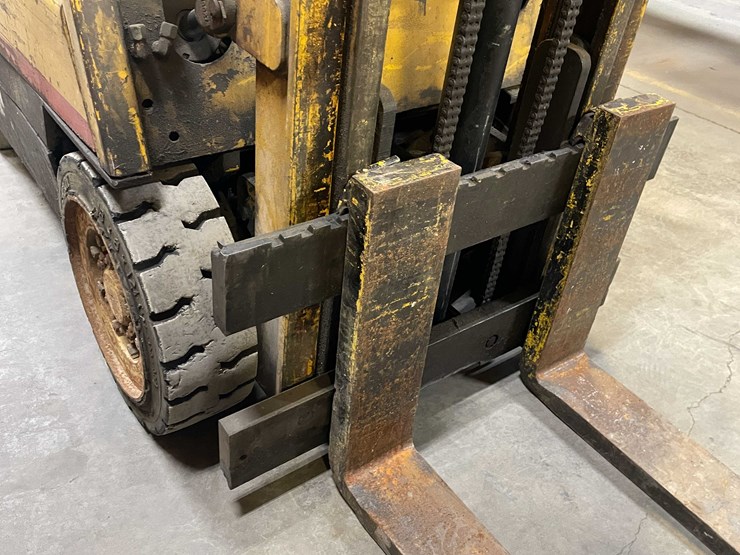 #1449-•-hyster-e30-electric-forklift-(pr4)-image-16