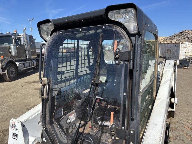 2018-bobcat-s550-image-19