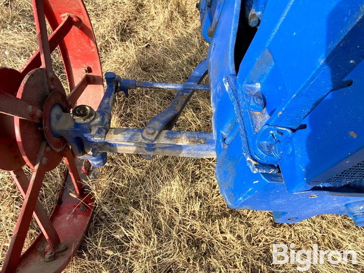 1930-case-c-2wd-tractor-image-11