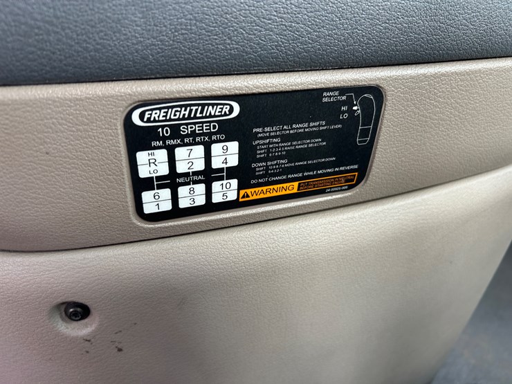 #37236-•-2016-freightliner-cascadia-t/a-daycab-truck-tractor-3akjgedv4gdhc4172-inv#-37236-image-42