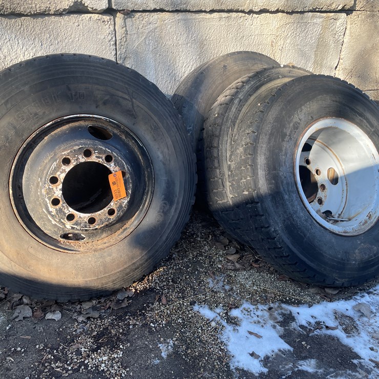 #6033 • (5) Semi Truck Tires