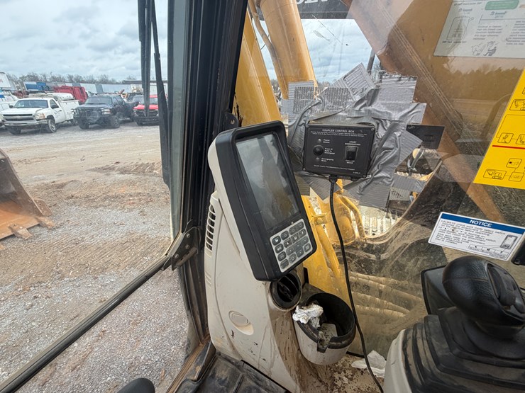 kobelco-sk330-image-24