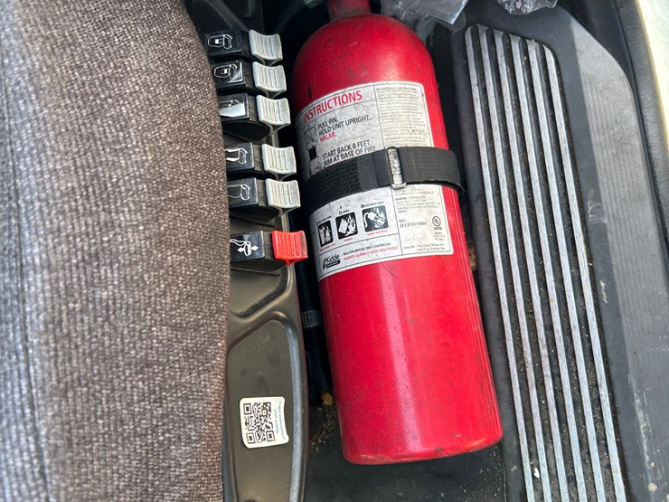 2016-peterbilt-579-image-56