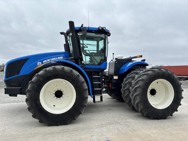 2013-new-holland-t9.505-image-10