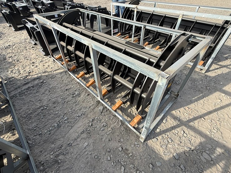 #2046-•-unused-6'-skid-steer-grapple-inv#-40826-image-1