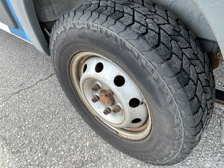 #1426-•-2016-white-ram-van-(has-wi-title)-(of)-image-25