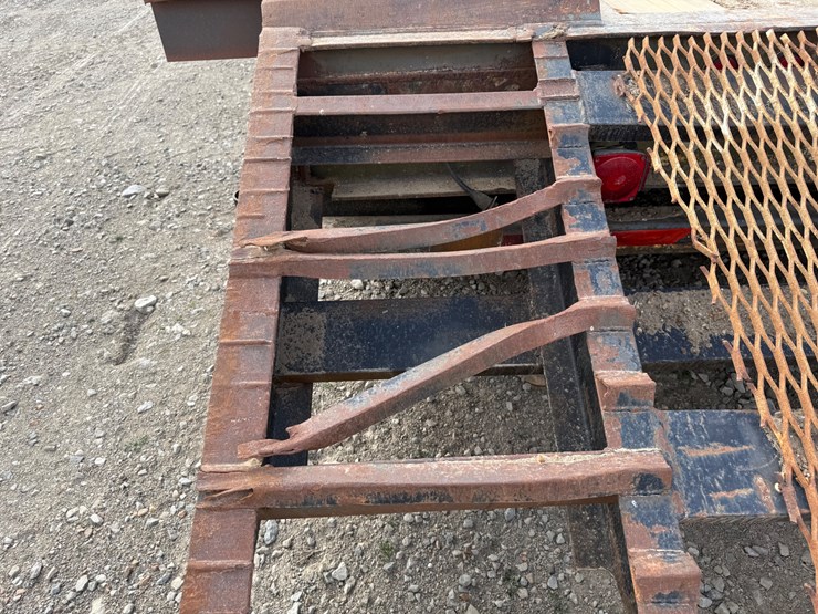 1994-kalyn-siebert-lowboy-image-13