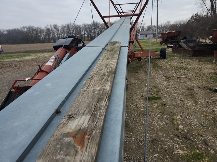 tag-#177,-90'-hutchinson-squesse-belt-conveyor-w/hyd-drive-image-7