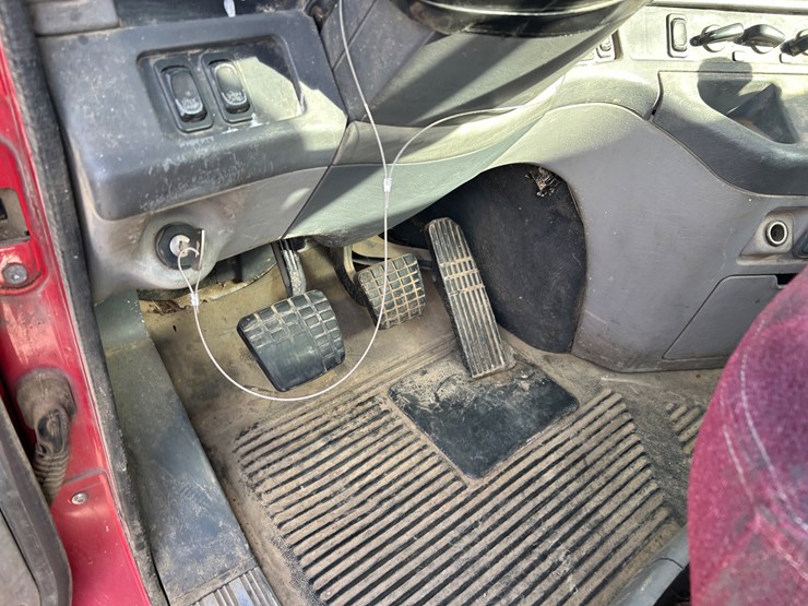 #36890-•-2006-freightliner-columbia-daycab-1fujf0cv16lv57509-inv#-36890-image-41