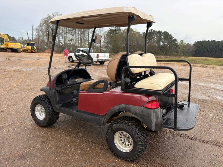 48v-club-car-golf-cart-w/-charger-image-2