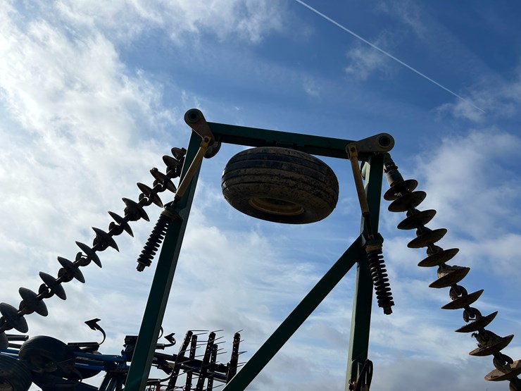 #5344-•-2013-kelly-diamond-30-30'-harrow-image-37