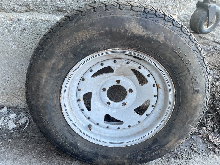 #6021-•-(2)-trailer-tires-on-rims-image-3