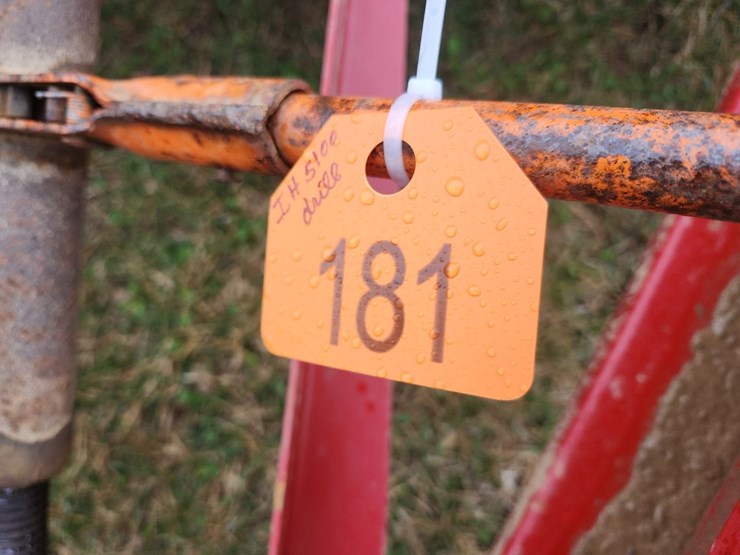 case-ih-5100-image-2