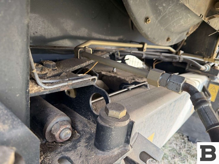 2008-case-ih-7010-image-80