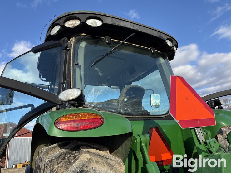 2013-john-deere-8360r-image-17