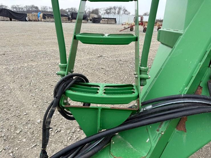 john-deere-1890-image-79