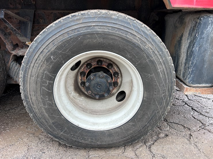 #1690-•-2013-international-7500-6x4-hydro-excavation-truck-image-70