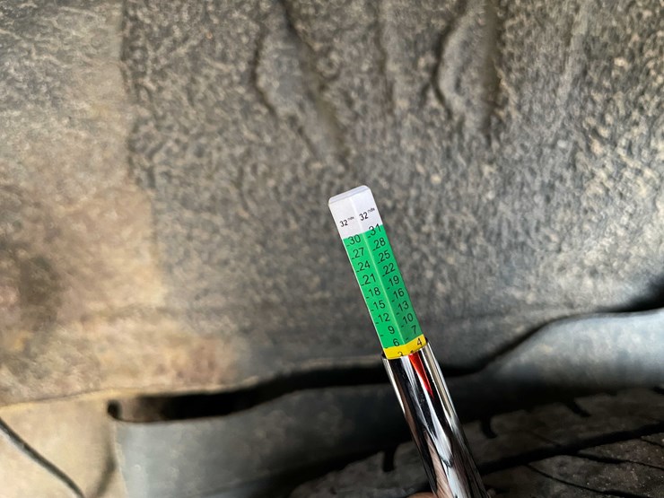 2011-ford-escape-image-58