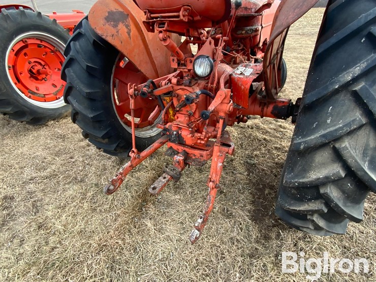 1940-case-dc-2wd-tractor-image-14