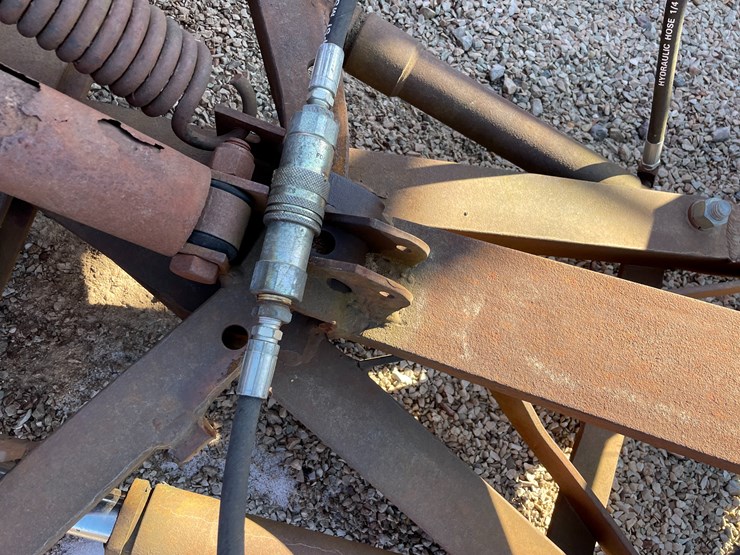 #6077-•-universal-mount-skidsteer-snow-pusher-image-7