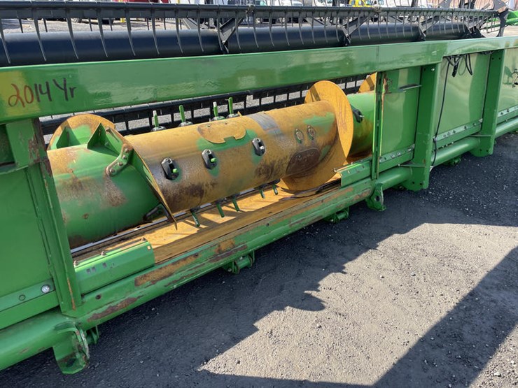 2014-john-deere-635f-image-9