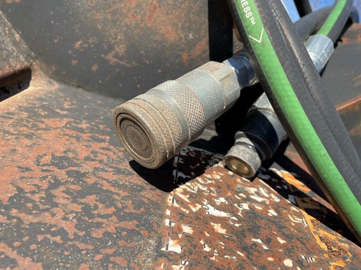 #6101-•-universal-mount-lowe-25c-trencher-image-7