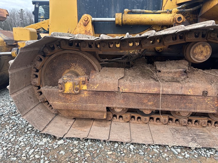 caterpillar-d4c-image-52