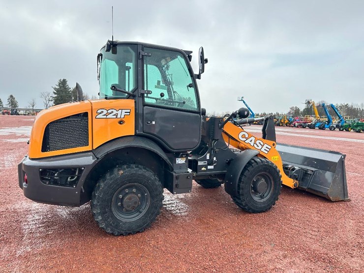 2022-case-221f-image-4