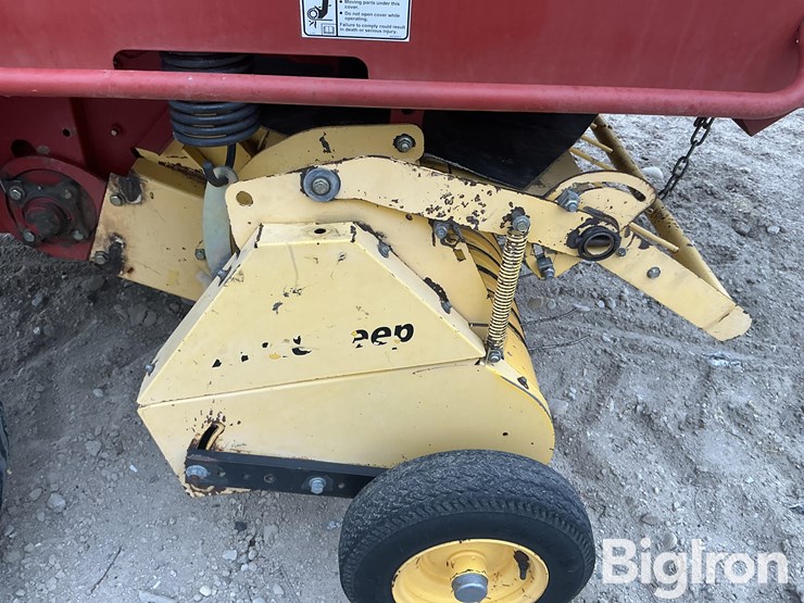 2006-new-holland-br780a-image-14