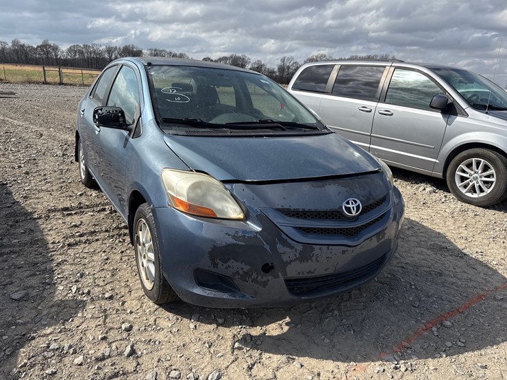 #35745-•-inop-2008-toyota-yaris-sedan-jtdbt923381243903-inv#-35745-image-2