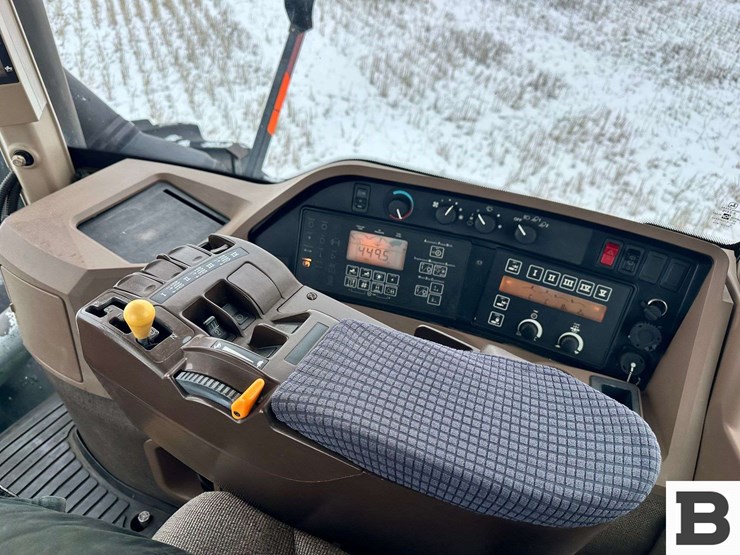 2005-john-deere-9320-image-97